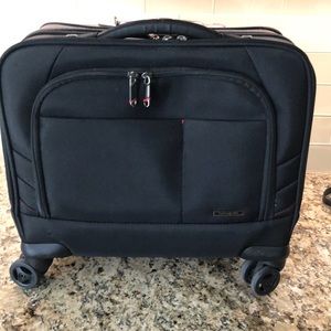 Samsonite laptop bag rolling